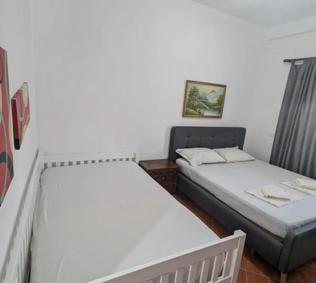 Friend & Family Apartment Himarë