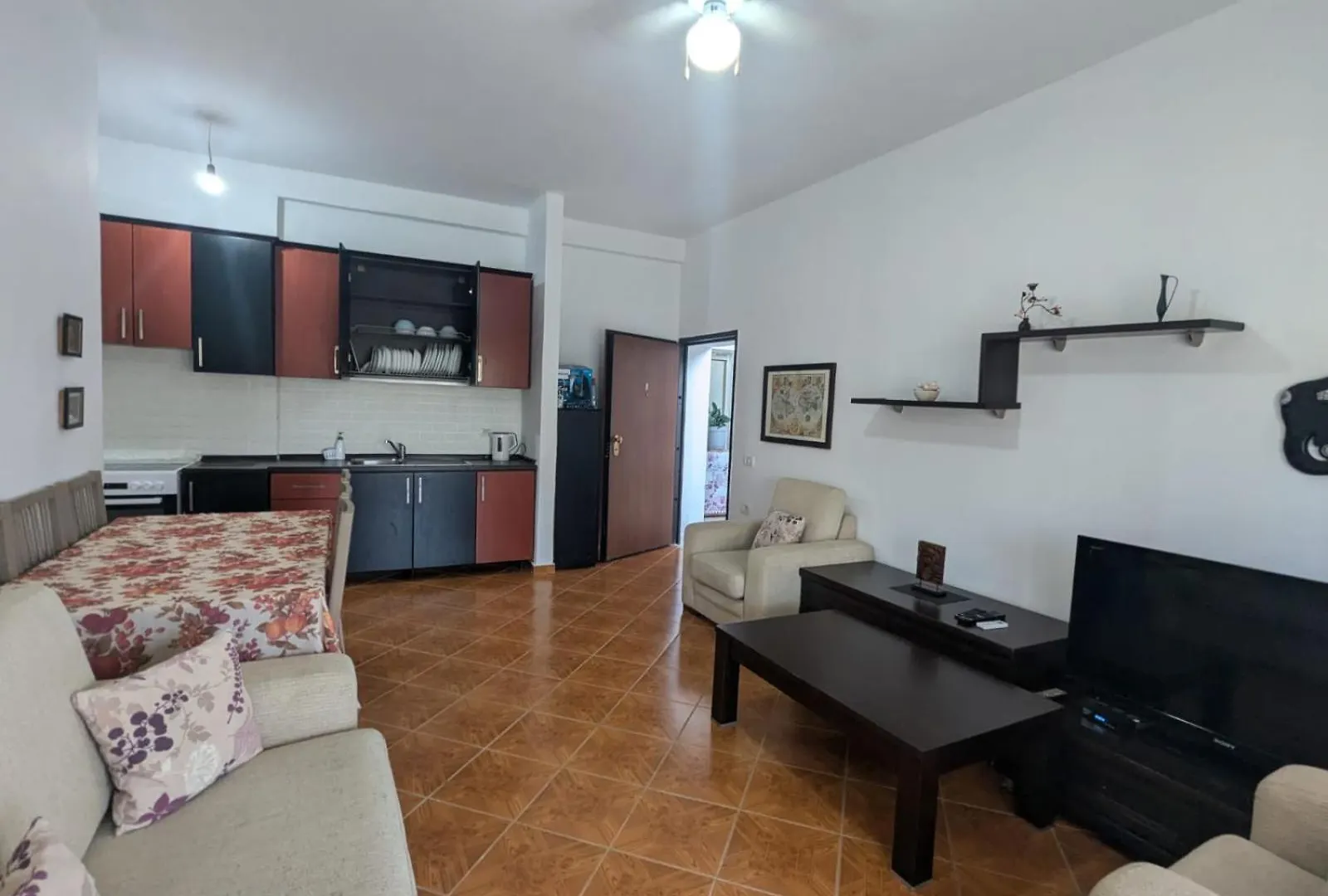 Friend & Family Apartment Himarë